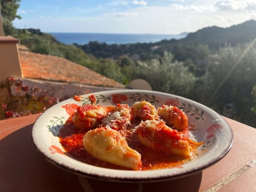 Culurgiones vista mare